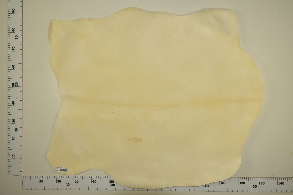 White goat skin ID.010